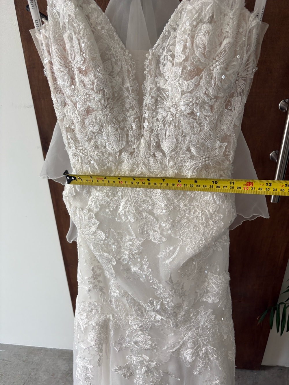 Enzoani Paige Elegant Lace Wedding Dress - Picture 15 of 16